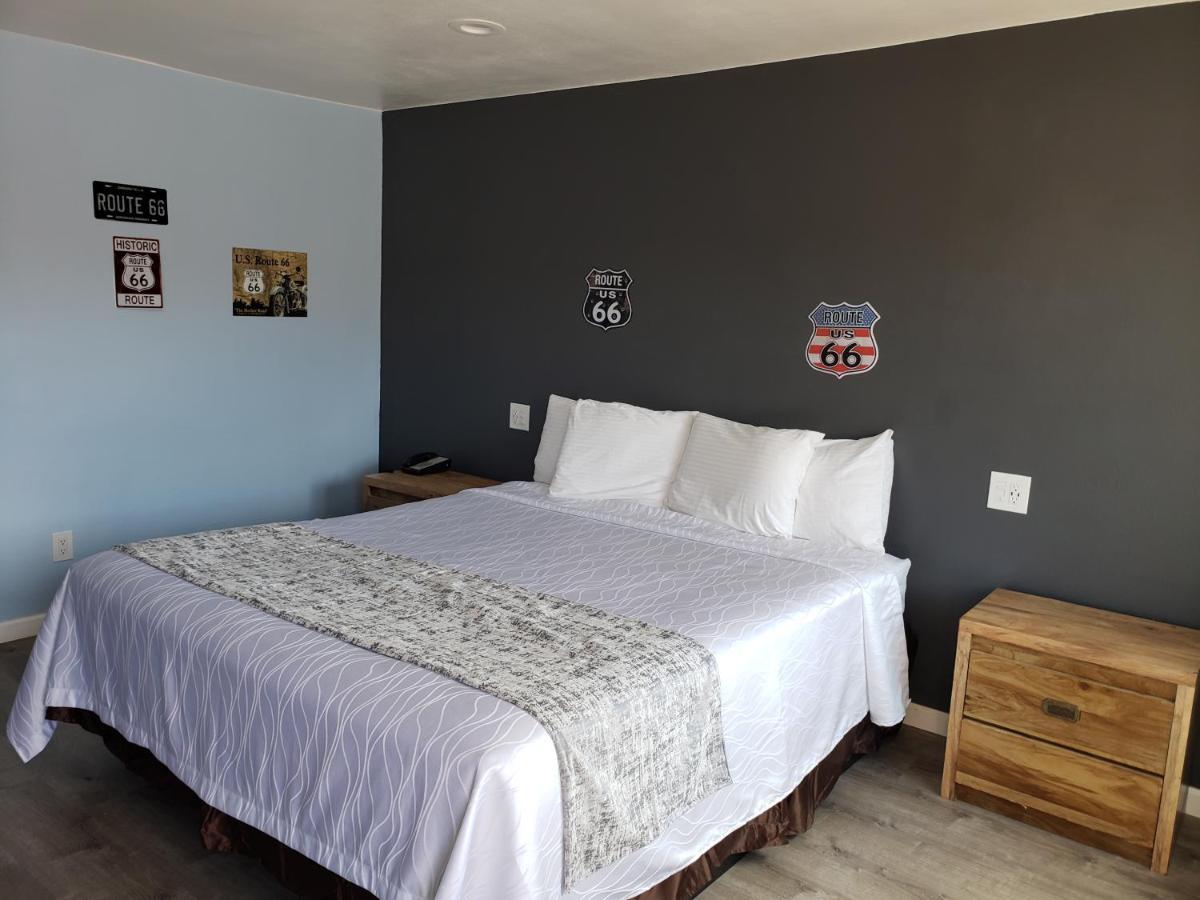سيليغمان Deluxe Inn المظهر الخارجي الصورة