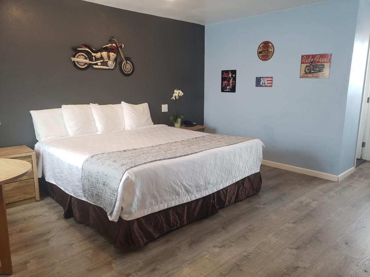 سيليغمان Deluxe Inn المظهر الخارجي الصورة