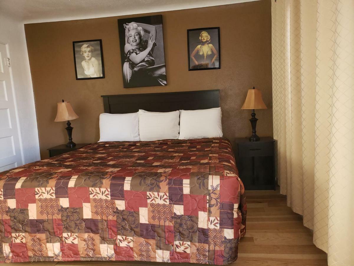 سيليغمان Deluxe Inn المظهر الخارجي الصورة