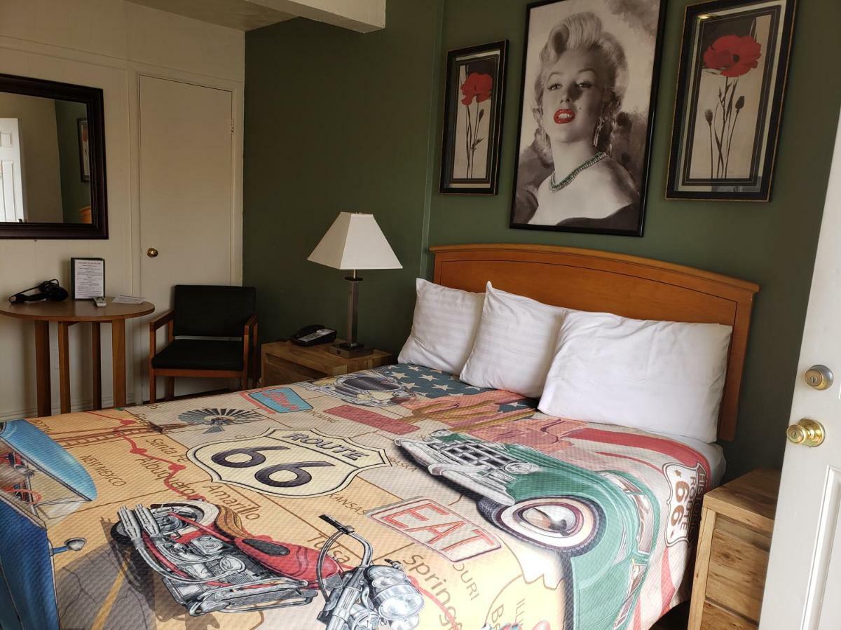 سيليغمان Deluxe Inn المظهر الخارجي الصورة